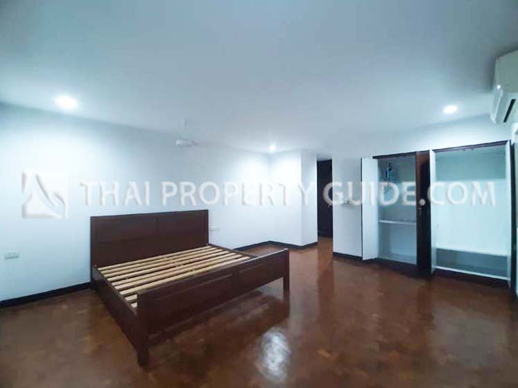 House with Shared Pool in Sukhumvit 